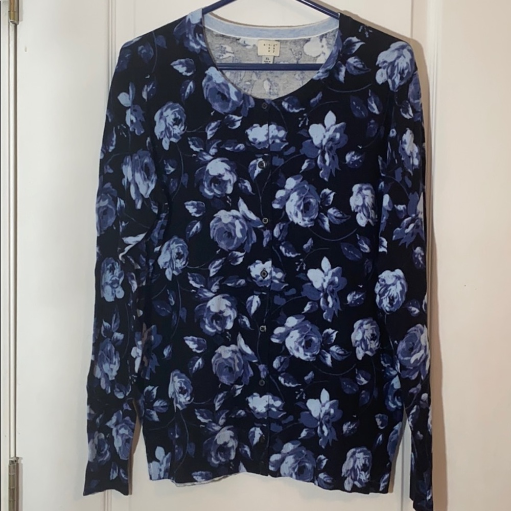 Blue Flower Button Down